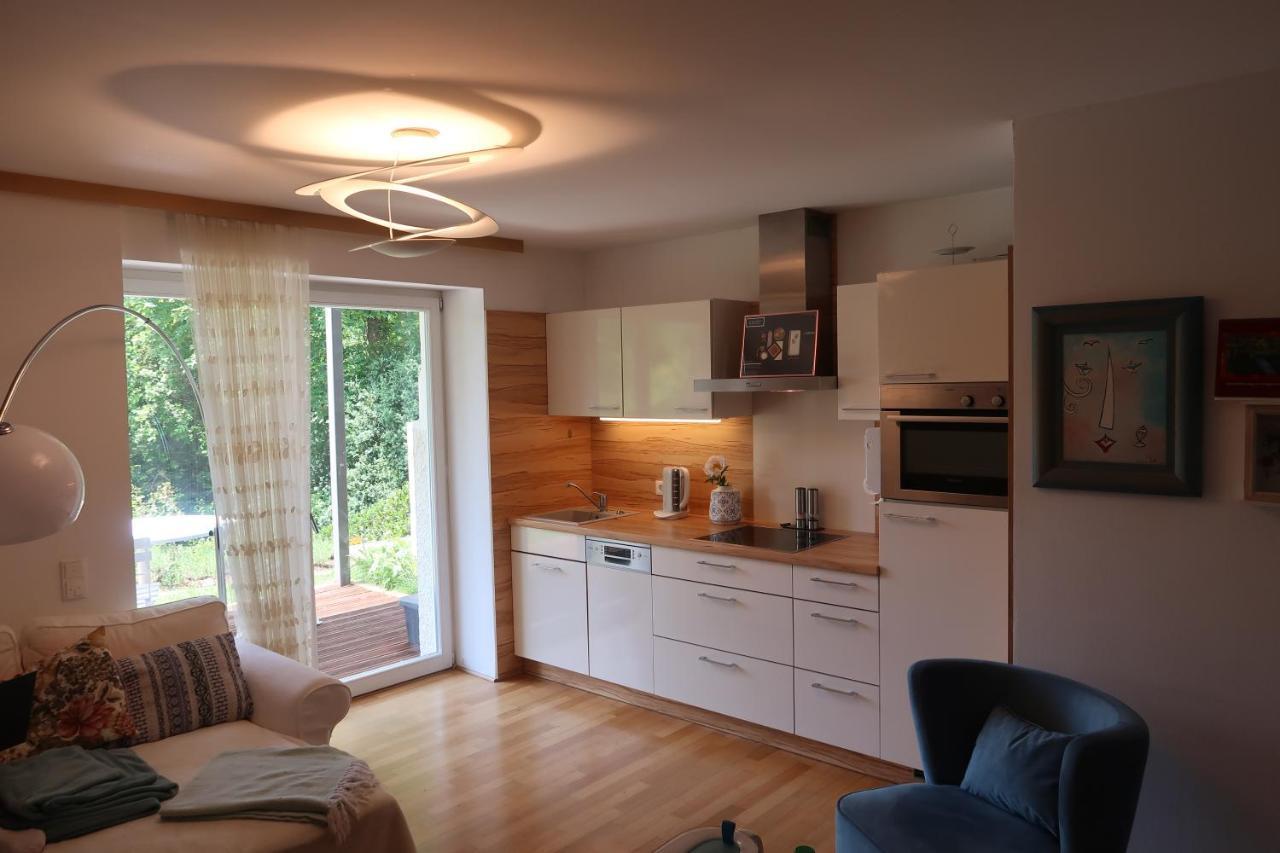 Apartment Im Rosentraum Mit Privater Terasse Baden-Baden Dış mekan fotoğraf